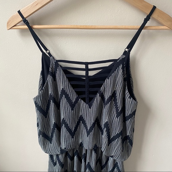 Ya Los Angeles | Black & White Chevron Romper | Small - Picture 4 of 5